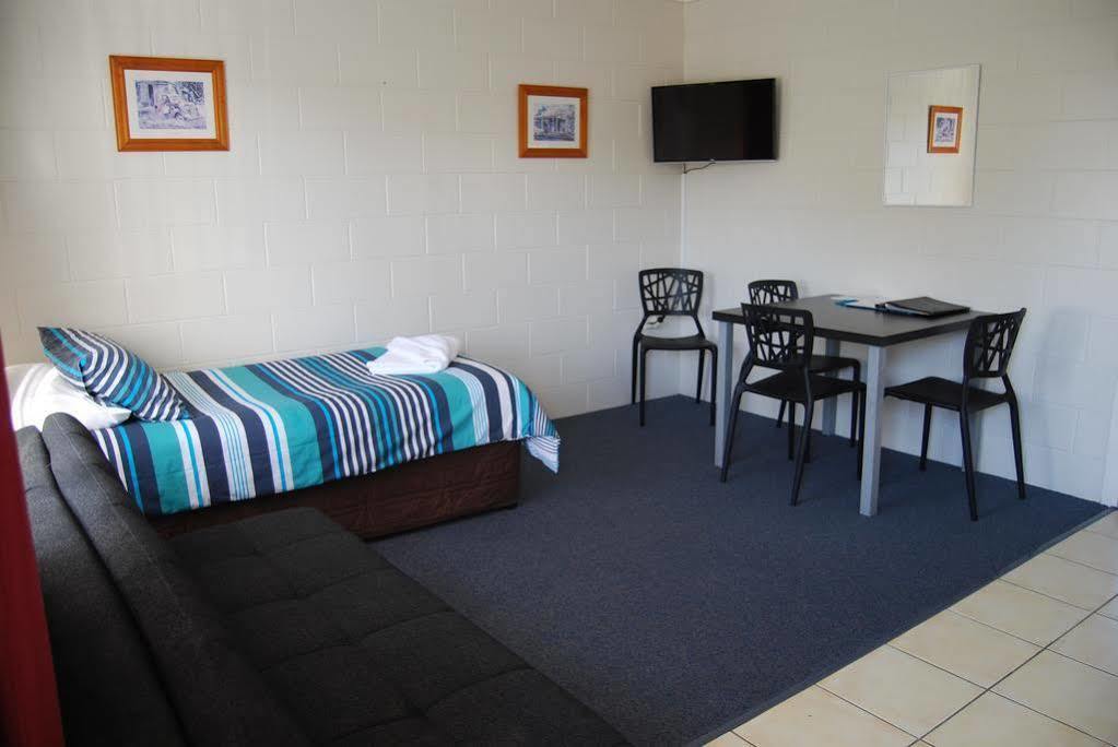 Top Spot Motel Maroochydore Extérieur photo